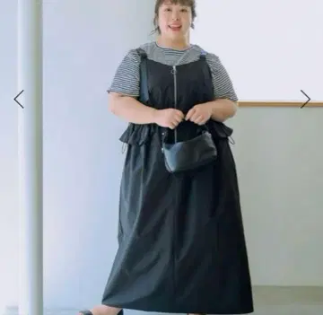 라비앙제 [ 모치다 코시히카리 콜라보 ] 버클 스트랩 페플럼 점프 스커트