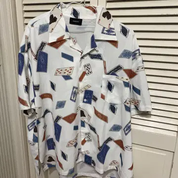 Iroquois x noisescape 트럼프 무늬 오픈 카라 셔츠