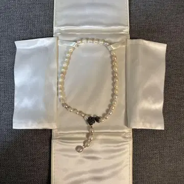 진주 목걸이