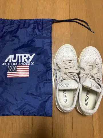 AUTRY / 오트리 MEDALIST LOW 37