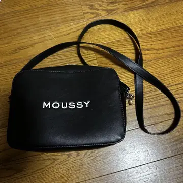 moussy 숄더백
