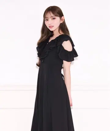 apres jour 프릴 레이스업 원피스