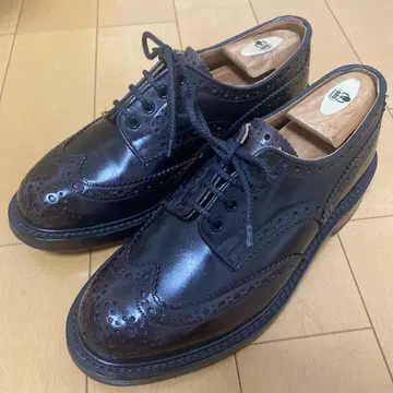 새상품급 Tricker's 버튼 코도반 uk7 버건디