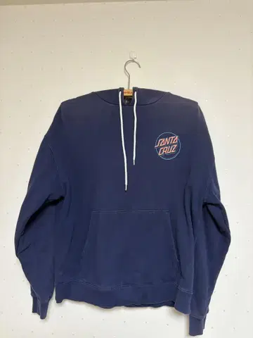 SANTA CRUZ 네이비 후드티
