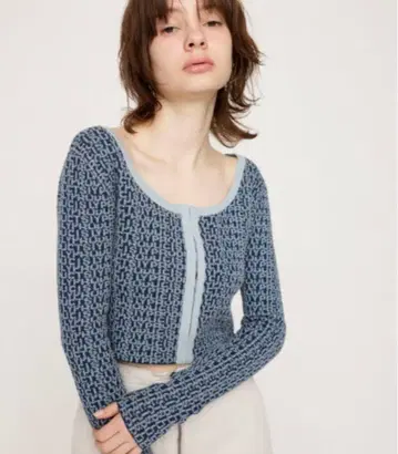 [ 새상품급 ] SLY GLITTER JQ TOPS 글리터 자카드 상의