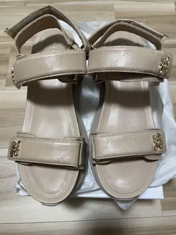 란다 모노그램 디자인 스포츠 샌들 베이지 L