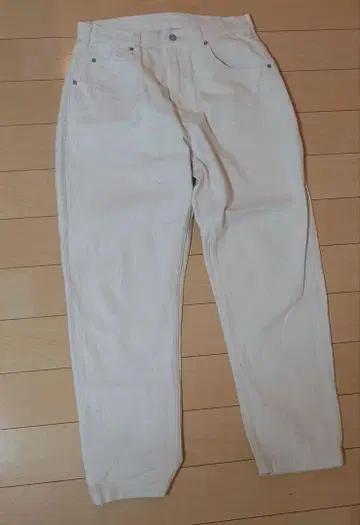 화이트 슬림핏 팬츠 코튼 혼방