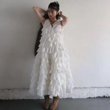 Treat urself angel wings long dress 화이트