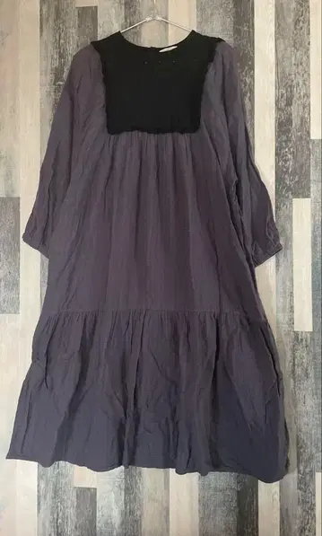 사만사 모스모스 코튼 린넨 긴팔 플레어 원피스