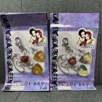 NANA 참 포함 키링 2세트