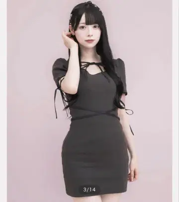크로스 벨트 리브 컷 원피스 pium