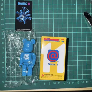 메디콤토이 베어브릭 시리즈 11 베이직