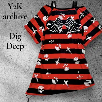 Y2K archive 상의 스터드 스컬 크로스 보더 변형 헴