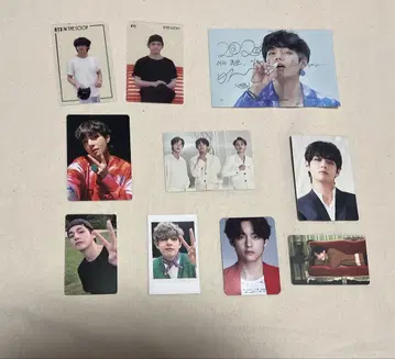 BTS V 트레이딩 카드 10장