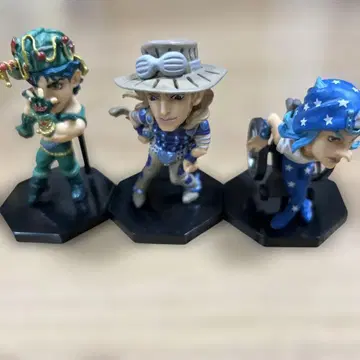 죠죠의 기묘한 모험 월드 컬렉션 3체 세트