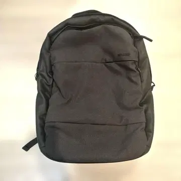 incase 백팩 남성용