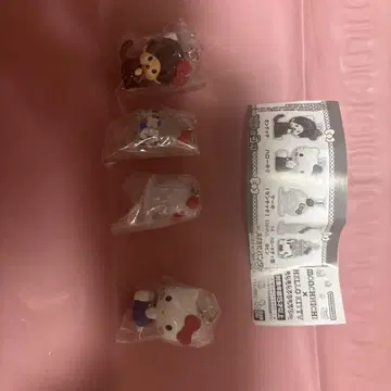 몬치치 x 헬로키티 메지루시 액세서리