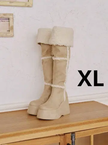 Darich 페이크 무스탕 니하이 부츠 IVO XL 사이즈