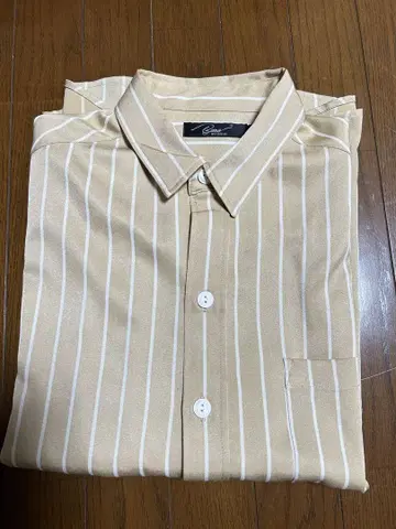 스트라이프 버튼 다운 셔츠 베이지