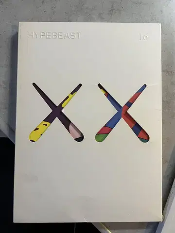 HYPEBEAST 매거진 이슈 16 KAWS