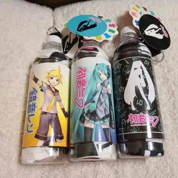 하츠네 미쿠 T셔츠 세트