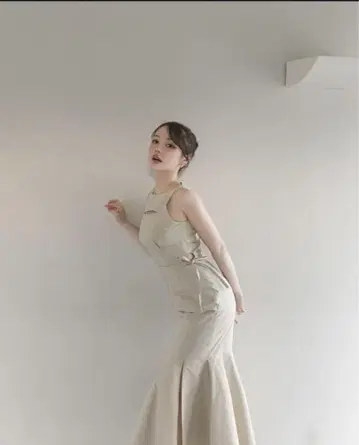 Maily ribbon dress