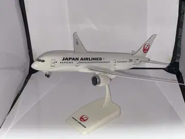 JALUX 1/200 B787-8 일본항공 JA822J 에버라이즈