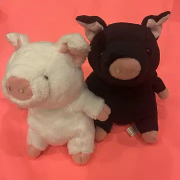 몬스이유 엘레나 MAYBLUE 돼지 봉제 인형 레어 2체 세트