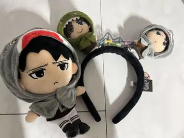 진격의 거인 리바이 USJ 머리띠 봉제 인형