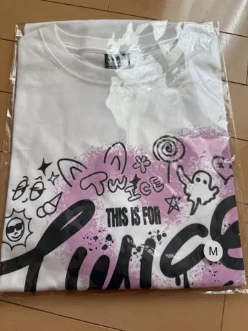 TWICE 티셔츠 M 사이즈 THIS IS FOR