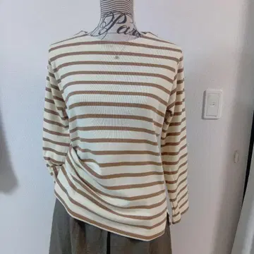 새상품 애플 하우스 스트라이프 긴팔 티셔츠 아이보리 베이지