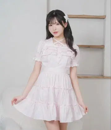 허니시나몬 티어드 프릴 코튼 원피스