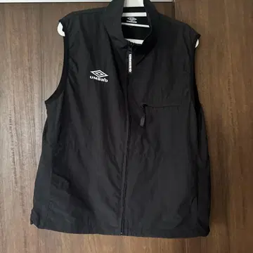 UMBRO 엄브로 나일론 베스트 남성/여성 라이트 아우터
