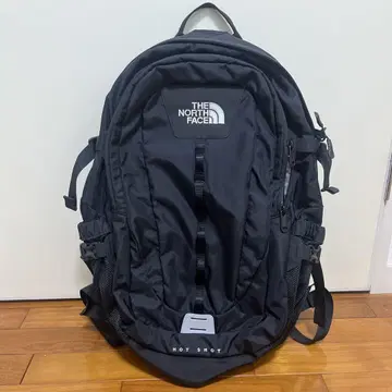 THE NORTH FACE HOT SHOT