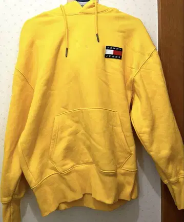 TOMMY JEANS 후드티