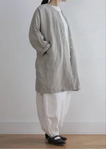 새상품급 Atelier d'antan 아틀리에 단탄 린넨 코트