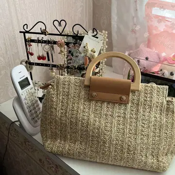 베이지 스트로우 바스켓백