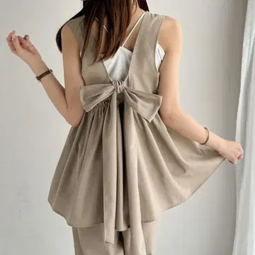 AYAx 클래식 엘프 콜라보 린넨 혼방 백리본 페플럼 셋업