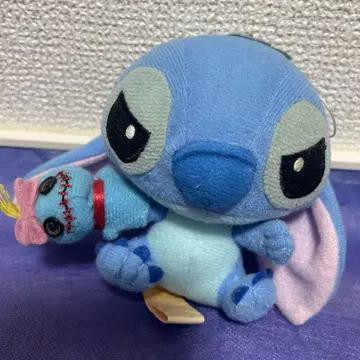 스티치 봉제 인형