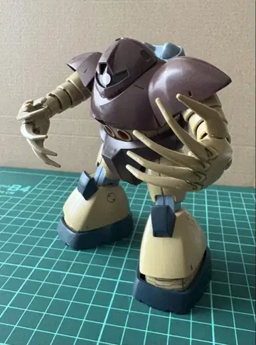 HG 1/144 고크 완성품