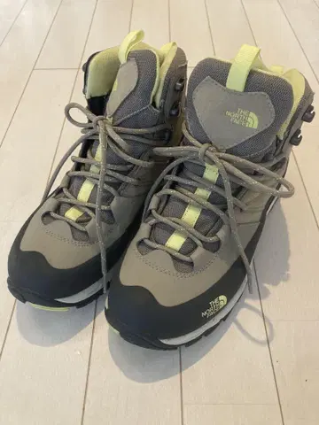 THE NORTH FACE 트레킹 슈즈 24.5