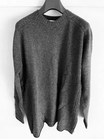 논네이티브 nonnative 스웨터