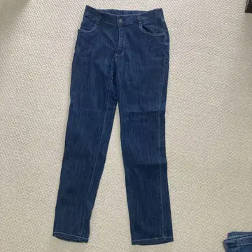 가격 인하 새상품급 FONTANA GRANDE 스트레치 데님 38 사이즈