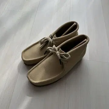 베이지 스웨이드 모카신 23.5cm