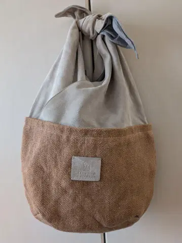 브루넬로쿠치넬리 핸드백