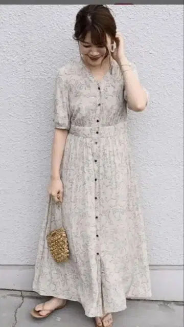 SHIPS 플라워 프린트 숏 슬리브 원피스 베이지 38