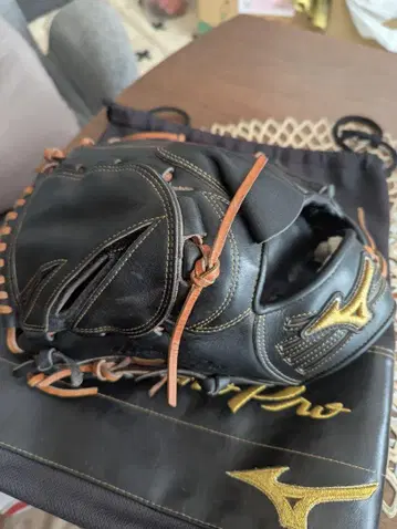 미즈노 프로 연식 투수용