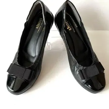 shoel (슈르) 워킹 펌프스 블랙 24cm