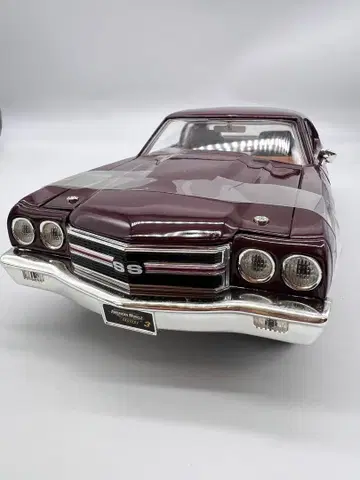 No.82 미니카 1/18 박스 있음 1970 CHEVELLE SS