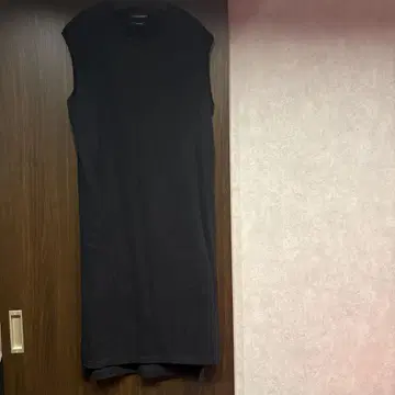 저널 스탠다드 슬리브리스 원피스